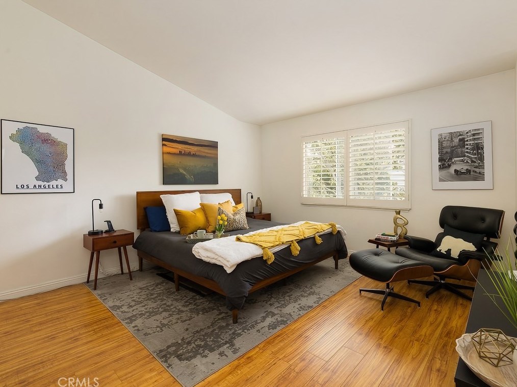 13060 Sycamore Village Dr, Norwalk CA  90650-8336 exterior