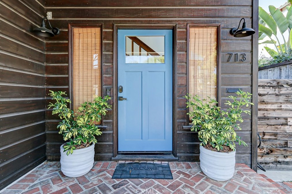 713 29th St, Manhattan Beach, CA 90266
