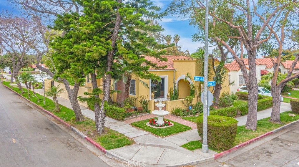 2501 Cedar Ave, Long Beach, CA 90806-2848