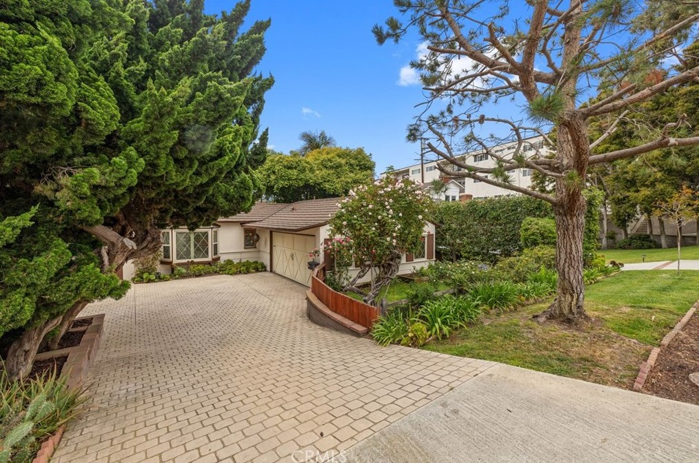 113 Vista Del Parque, Redondo Beach, CA 90277