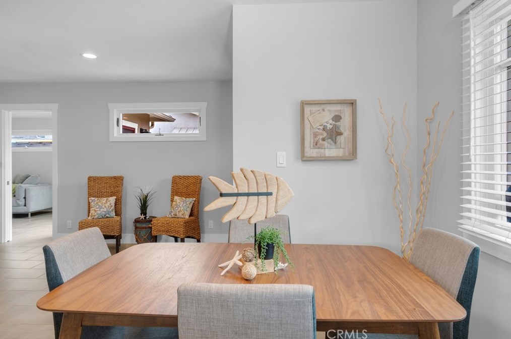 2427 239 St, Torrance CA  90501-5925 exterior