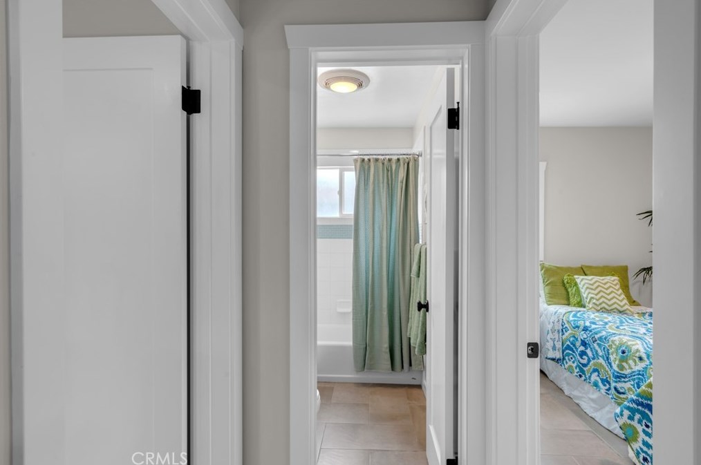 2427 239 St, Torrance CA  90501-5925 exterior