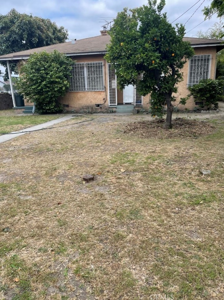 1253 104th St, Los Angeles CA  90047-4519 exterior