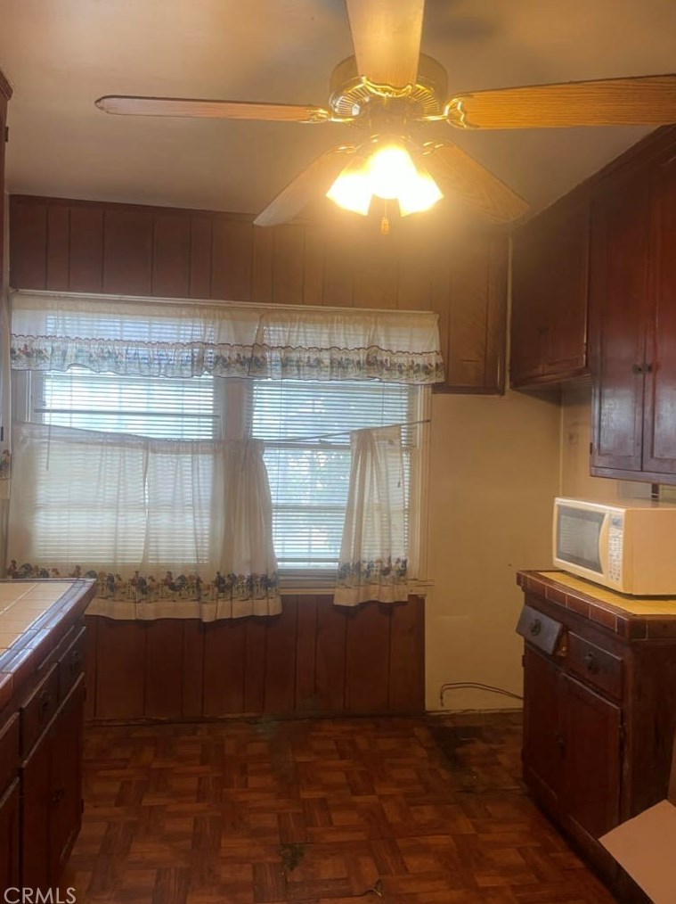 1253 104th St, Los Angeles CA  90002-3402 exterior