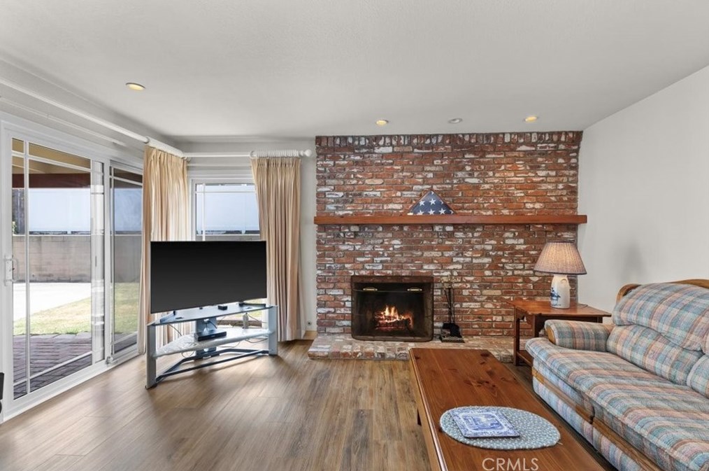 1968 235 Pl, Torrance CA  90501-6043 exterior