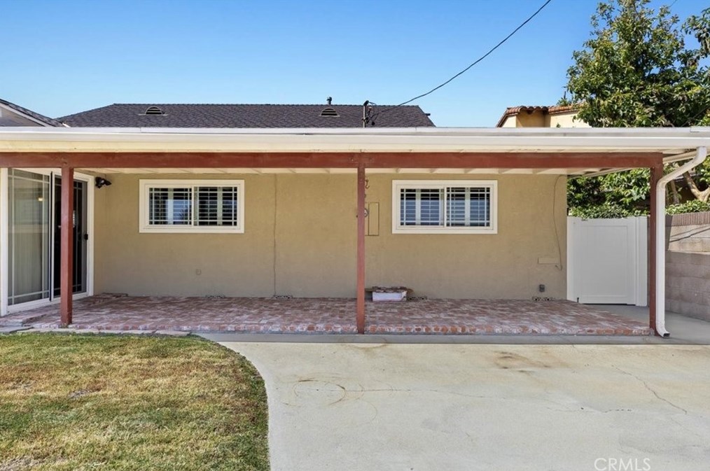 1968 235 Pl, Torrance CA  90501-6043 exterior