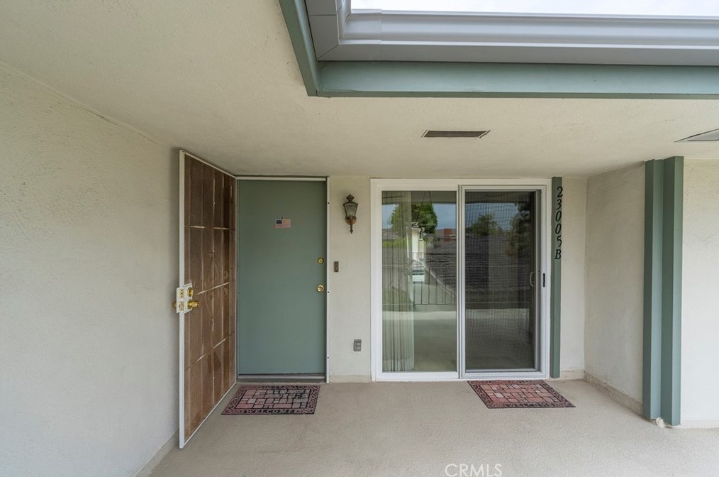 23005 Nadine Cir, Torrance, CA 90505-8020