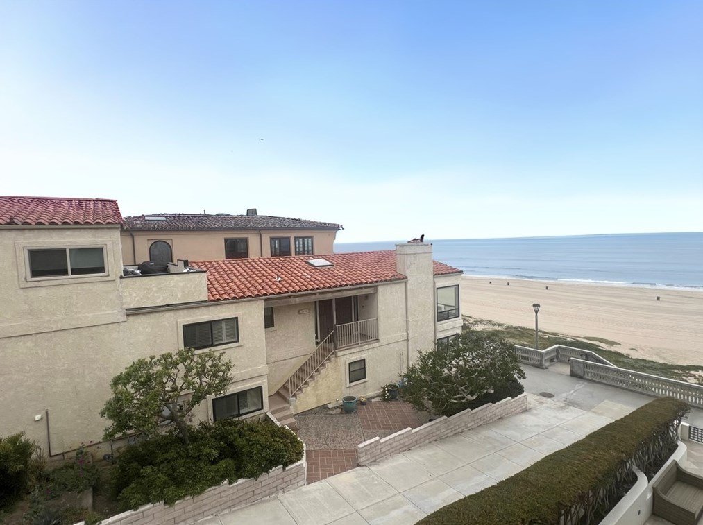 1720 The Strand, Manhattan Beach, CA 90266