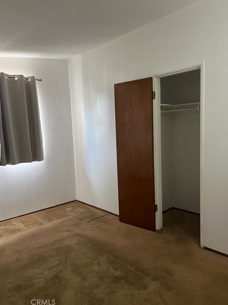 112 222nd St, Long Beach, CA 90745-2902
