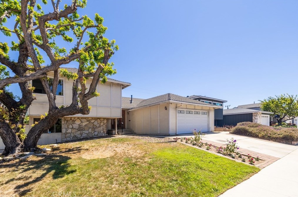 22614 Fonthill Ave, Torrance, CA 90505
