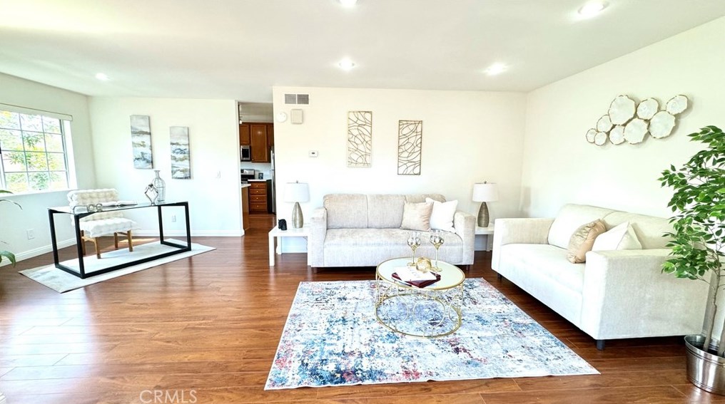 3101 Plaza Del Amo #105, Torrance, CA 90503