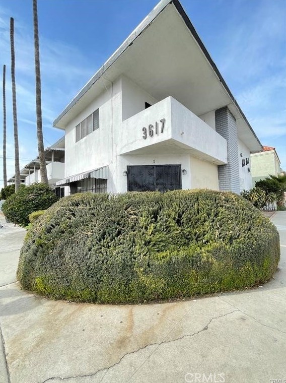 3617 60 St, Los Angeles CA  90047-1038 exterior