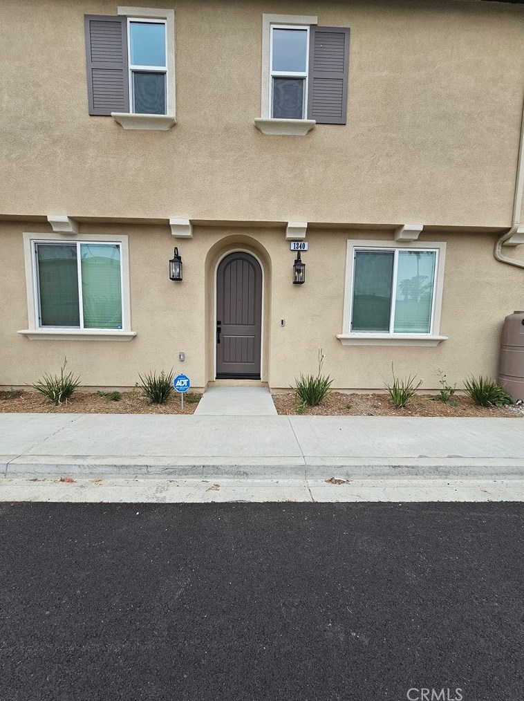 1340 Plaza Del Amo, Torrance, CA 90501-4832