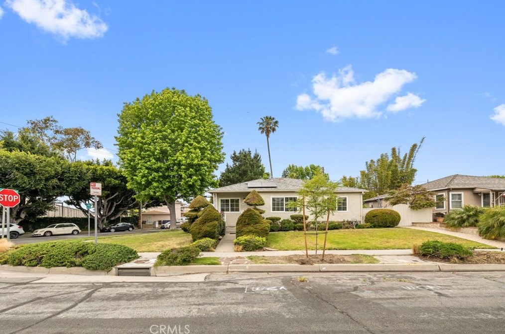 10903 Whitburn St, Los Angeles, CA 90230-5424