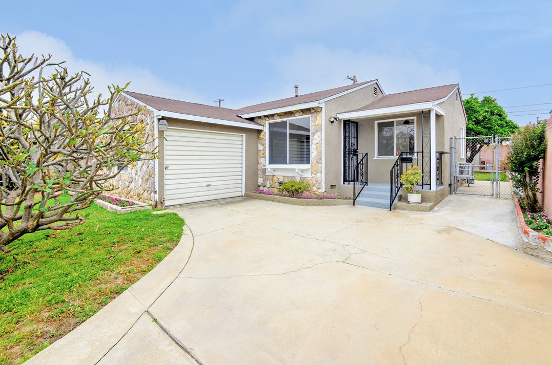 16933 Budlong Ave, Gardena, CA 90247-5519