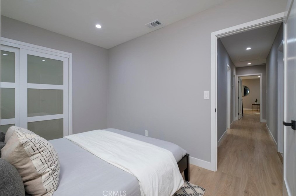 4913 Sharynne Ln, Torrance CA  90505-3356 exterior
