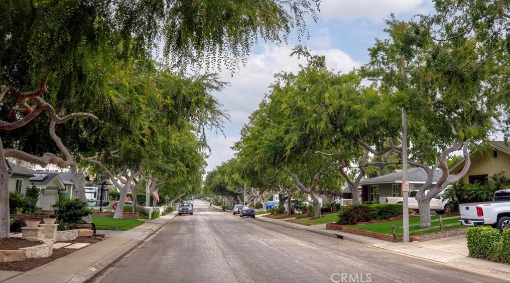 4913 Sharynne Ln, Torrance CA  90505-3356 exterior