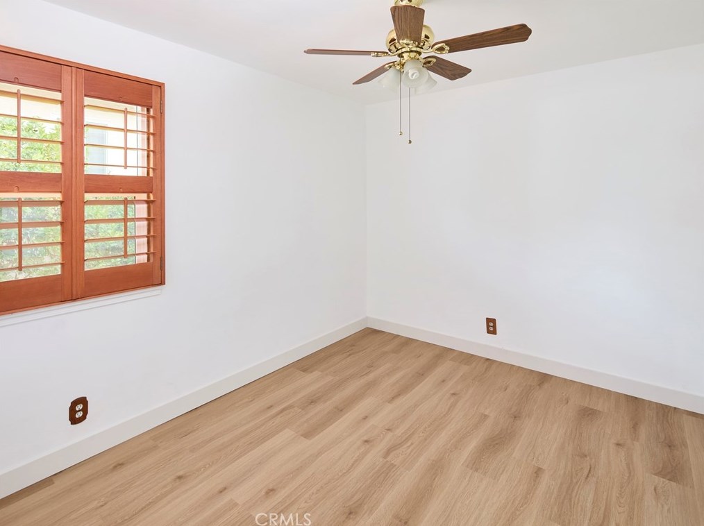 209 Oak Ave, El Segundo CA 90245-5229 exterior