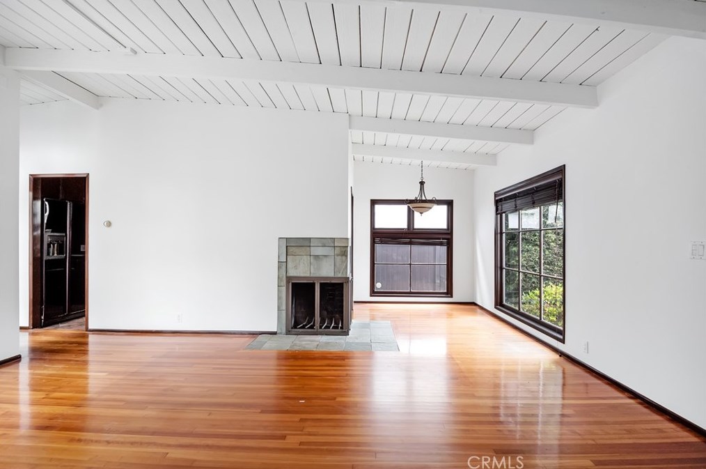 3300 Maple Ave, Manhattan Beach, CA 90266