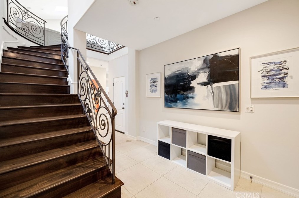 621 S Broadway #b, Redondo Beach, CA 90277