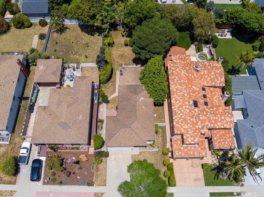 1421 19th St, Manhattan Beach, CA 90266-4030