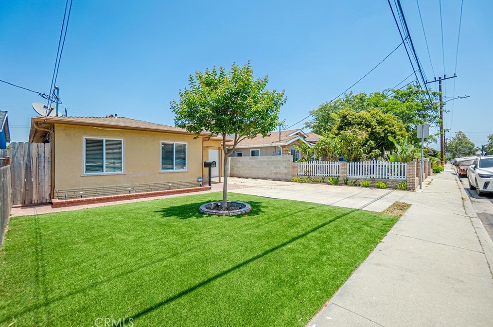 201 W 214th St, Long Beach, CA 90745