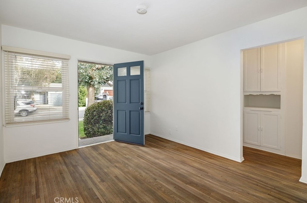 2905 Oak Ave, Manhattan Beach, CA 90266-2715