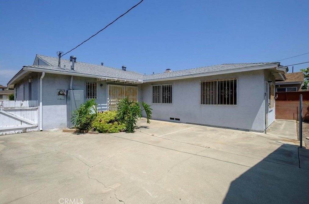 3840 Norton Ave, Los Angeles CA  90008-1943 exterior