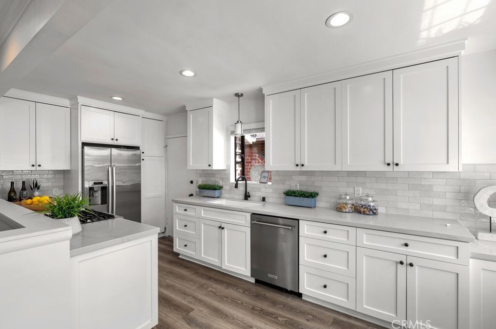 439 Lomita St, El Segundo CA  90245-4054 exterior