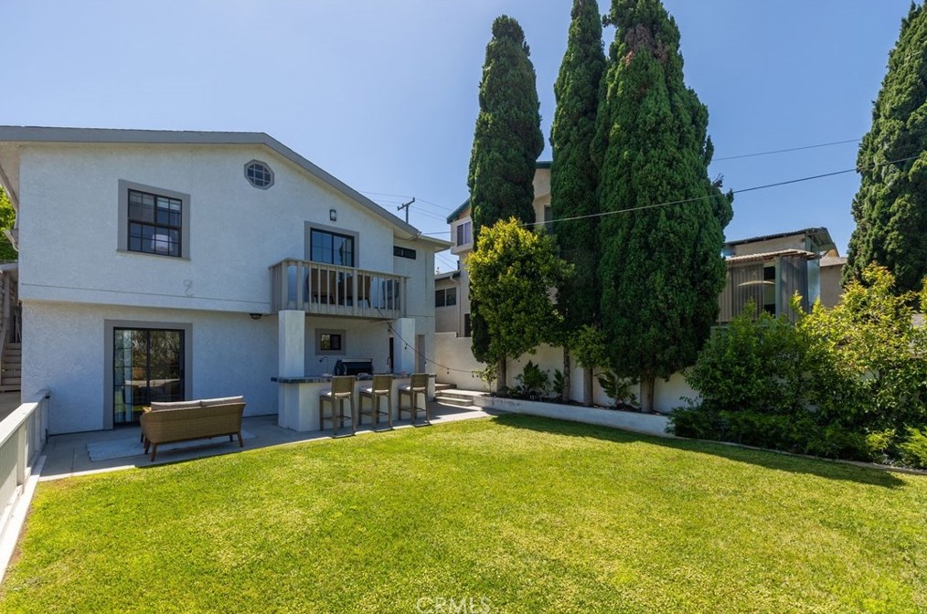 439 Lomita St, El Segundo CA  90245-4054 exterior