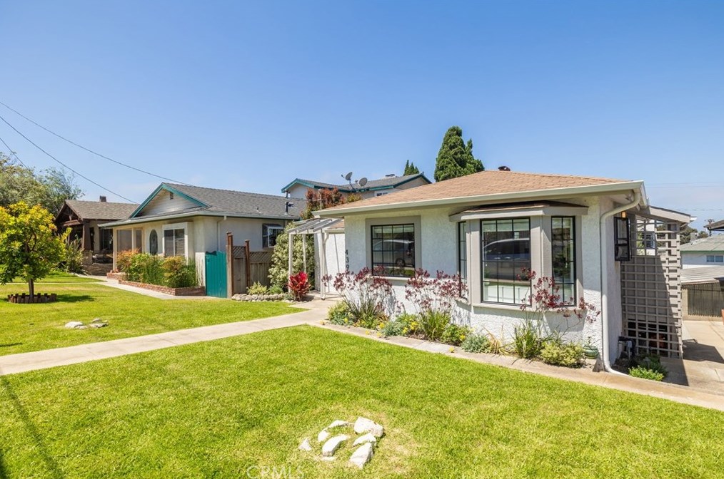 439 Lomita St, El Segundo CA  90245-4054 exterior