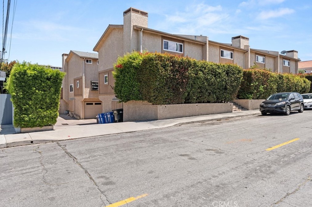 2701 Voorhees Ave #4, Redondo Beach, CA 90278