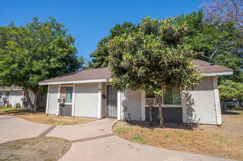 260 E Walnut Way, Fullerton, CA 92832