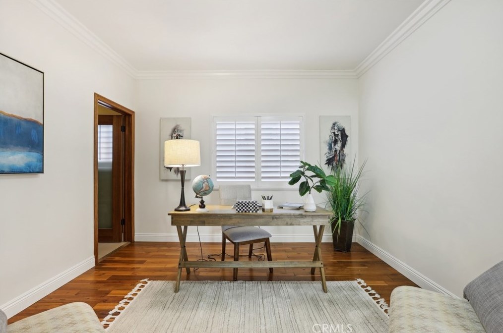 4235 59th Pl, Los Angeles CA  90043-3449 exterior
