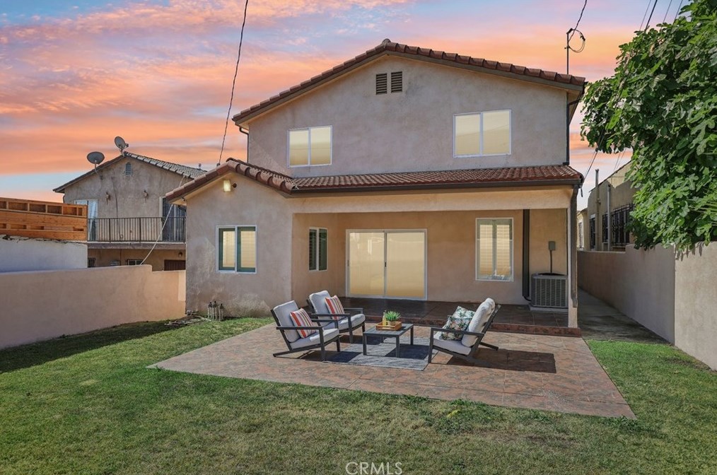 4235 59th Pl, Los Angeles CA  90043-3449 exterior