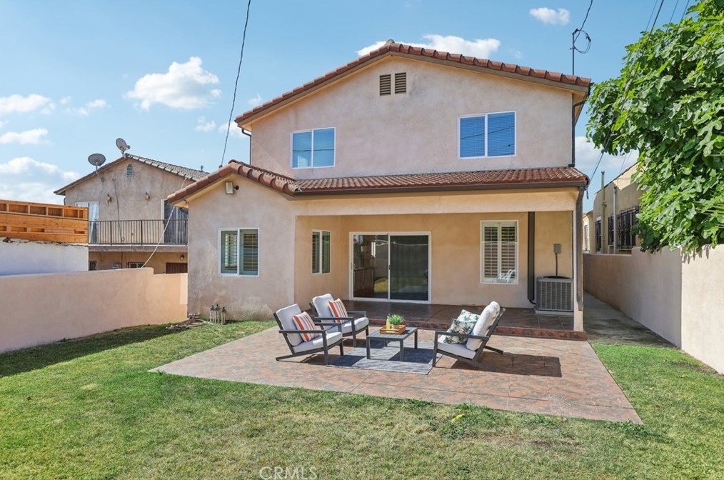 4235 59th Pl, Los Angeles CA  90043-3449 exterior