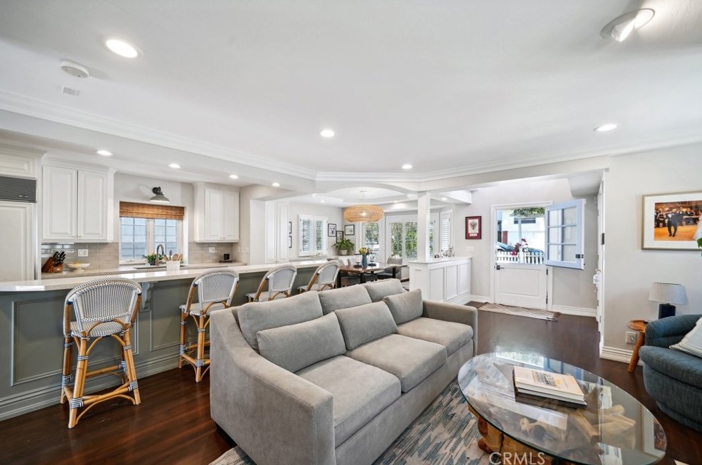 3108 Poinsettia Ave, Manhattan Beach, CA 90266-3534