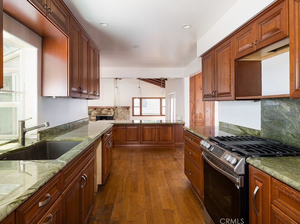 26969 Bolan Ln, Palos Verdes Estates, CA 90274