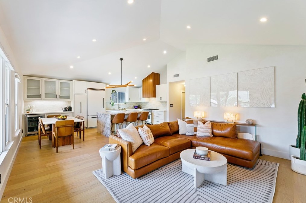 5221 Milne Dr, Torrance, CA 90505