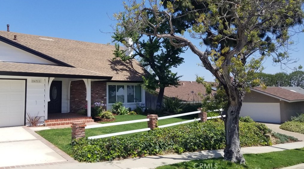 26711 Honey Creek Rd, Palos Verdes Estates, CA 90275