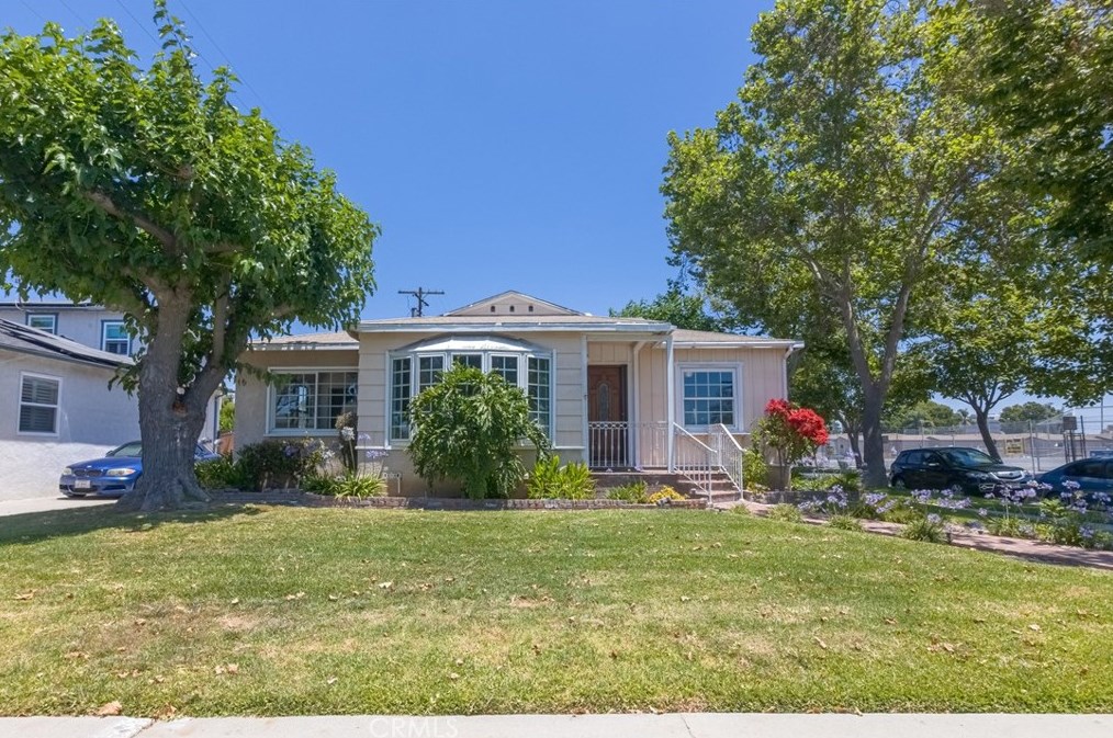 5102 Minturn Ave, Lakewood, CA 90712-2310