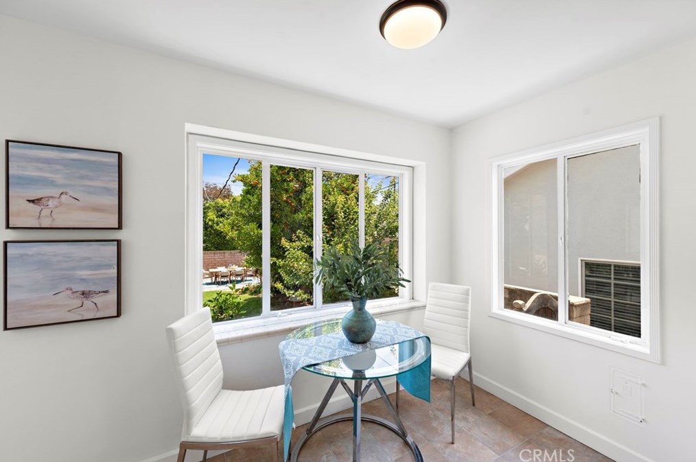 4022 Chestnut Ave, Long Beach CA  90807-3208 exterior