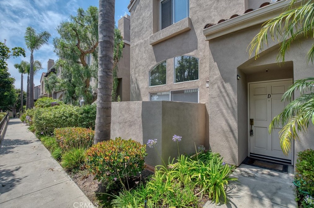 1357 Grand Ave, El Segundo, CA 90245-4350