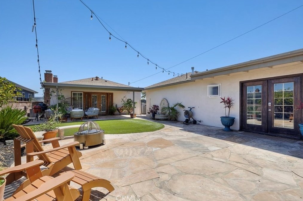 857 Maryland St, El Segundo CA  90245-2546 exterior