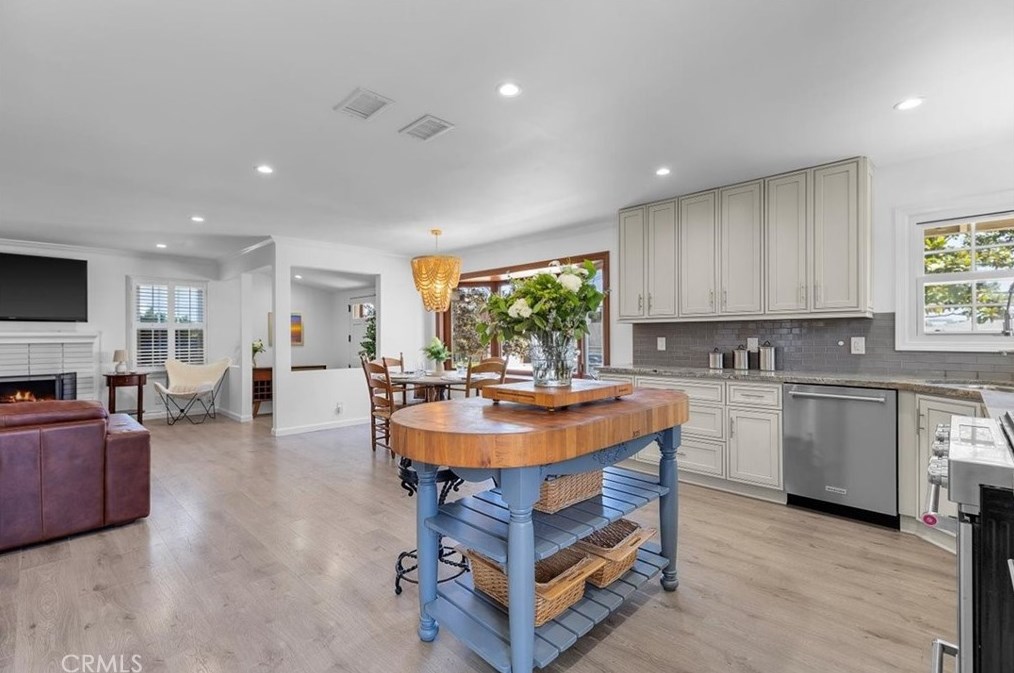 857 Maryland St, El Segundo CA  90245-2546 exterior