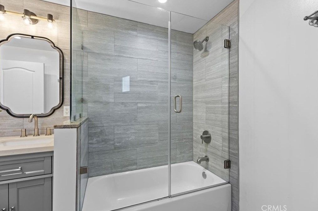 857 Maryland St, El Segundo CA  90245-2546 exterior