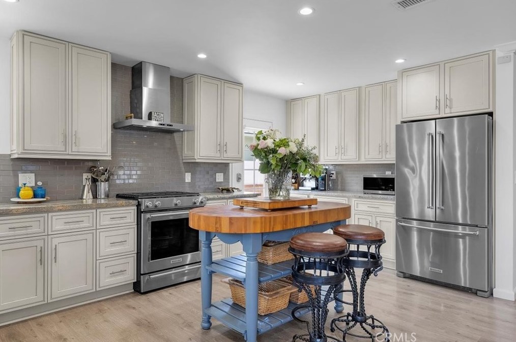 857 Maryland St, El Segundo CA  90245-2546 exterior