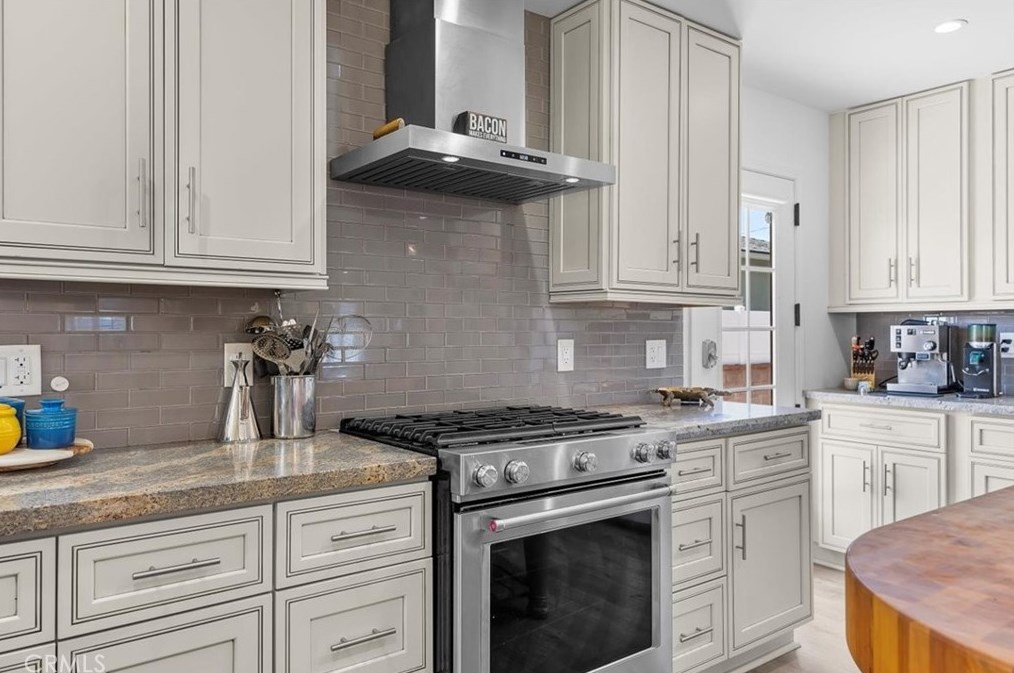 857 Maryland St, El Segundo CA  90245-2546 exterior