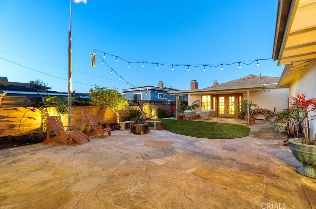 857 Maryland St, El Segundo CA  90245-2546 exterior