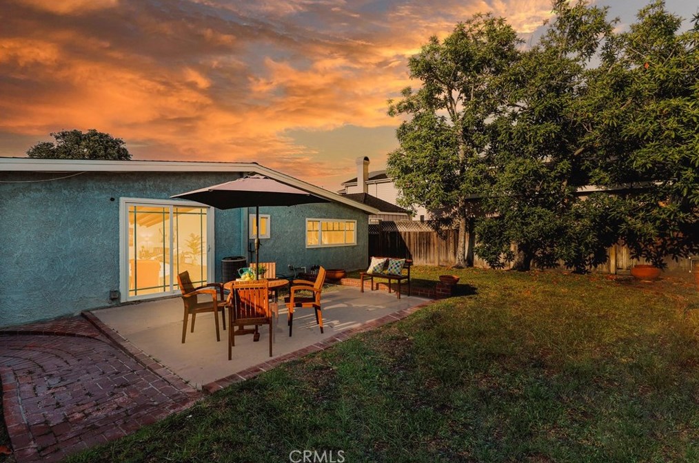 746 27th St, Manhattan Beach, CA 90266
